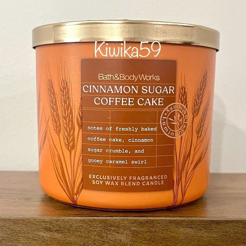 Bath & Body Works Cinnamon Sugar Coffee Cake Candle